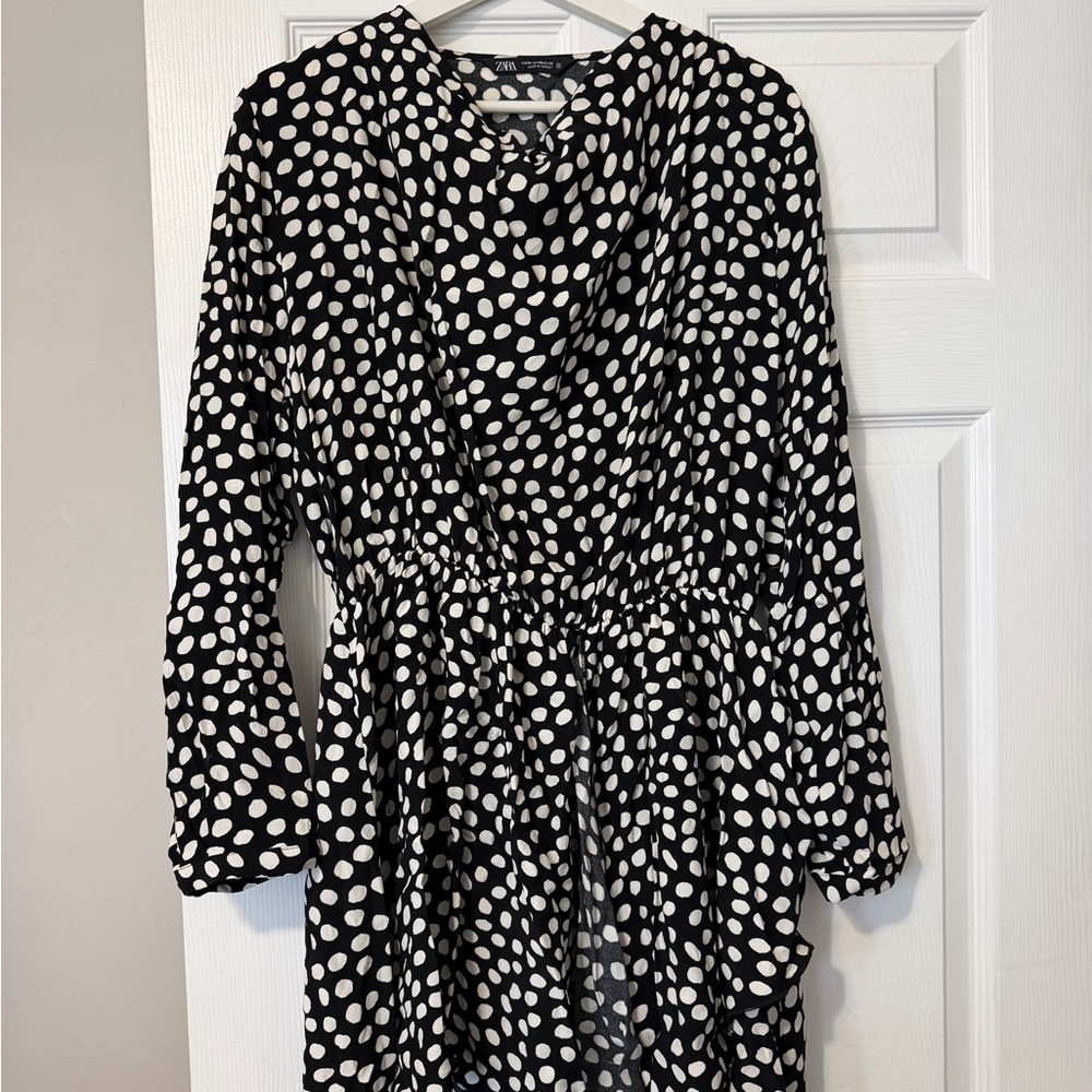 Zara Black and White Polka Dot Top